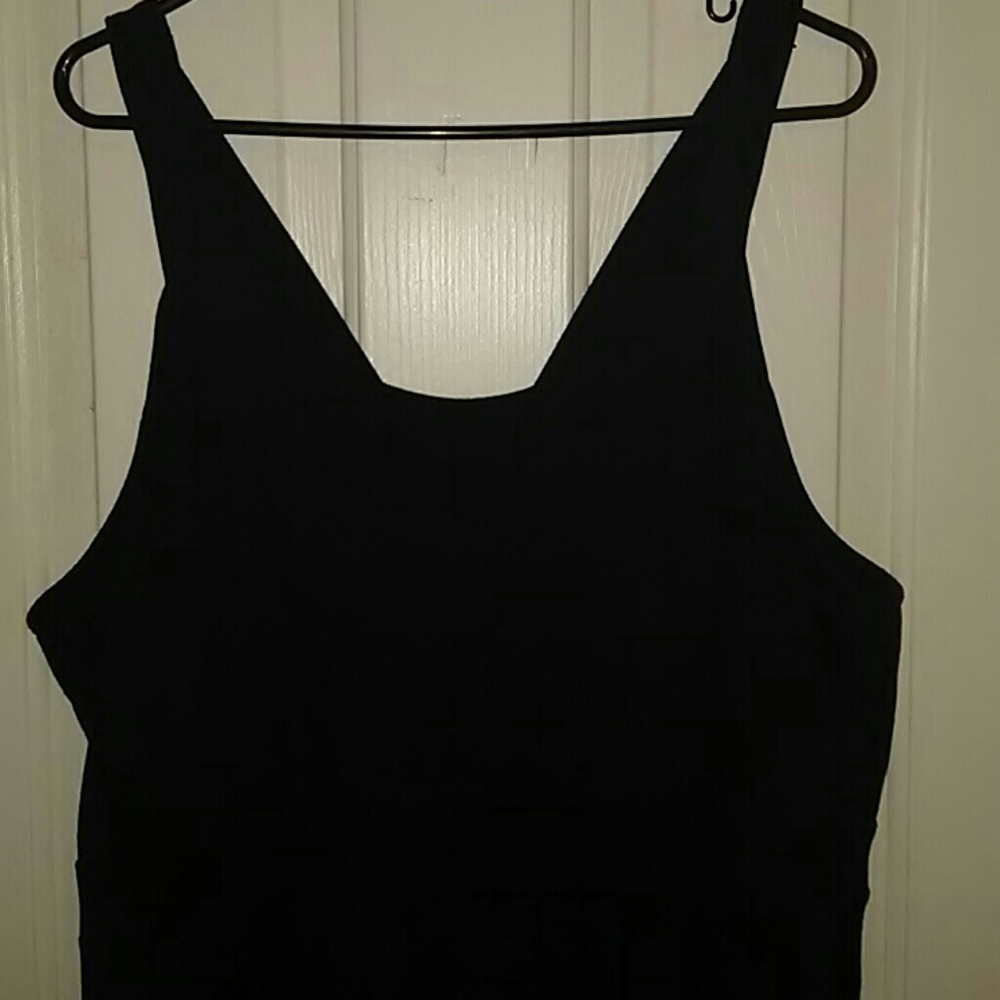 Dress - Picture 2 of 5